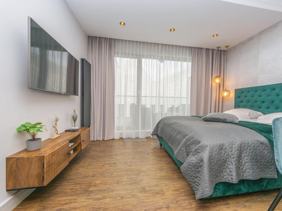 Flatbook - City Center Apartments Granaria With Parking グダニスク エクステリア 写真