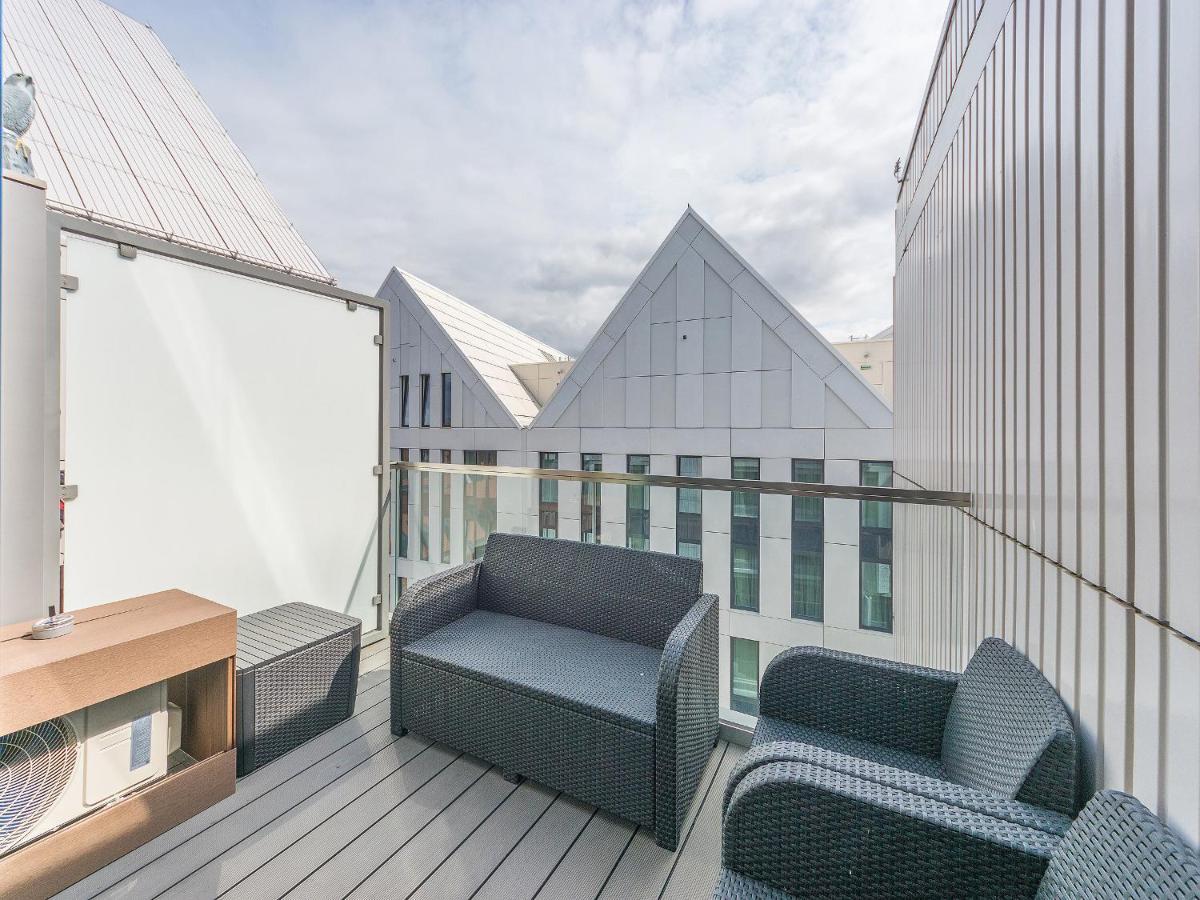 Flatbook - City Center Apartments Granaria With Parking グダニスク エクステリア 写真
